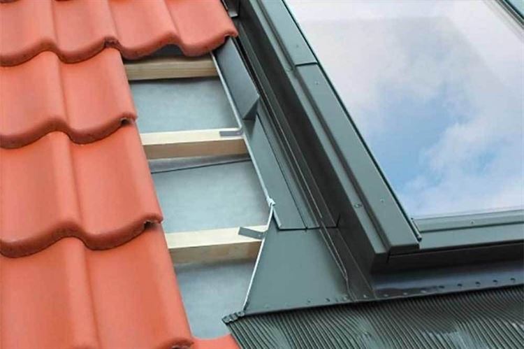 Fakro Pitched Roof Window Flashing