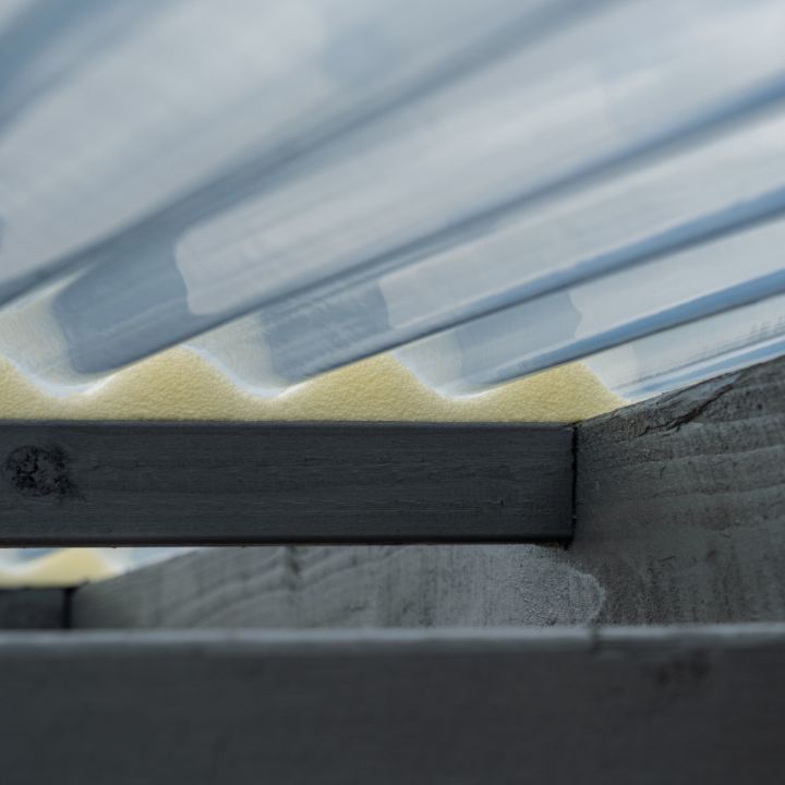 Solstice 3in Corrugated Roofing Foam Eaves Fillers - 730mm (Pack of 4) Solstice 3in Corrugated Roofing Foam Eaves Fillers - 730mm (Pack of 4)