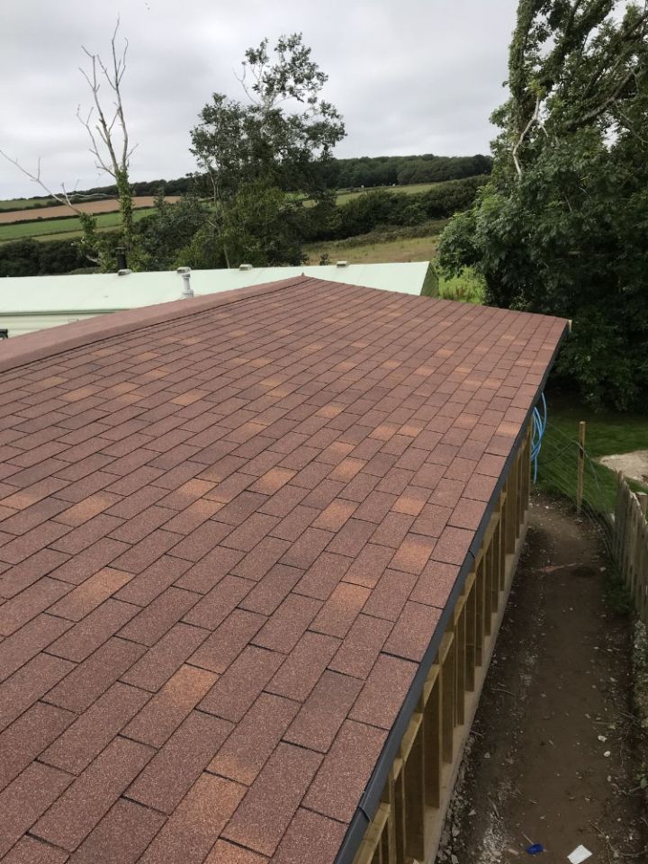 Superior Products Super Square Bitumen Roof Shingles - 2.42m2 Superior Products Super Square Bitumen Roof Shingles - 2.42m2