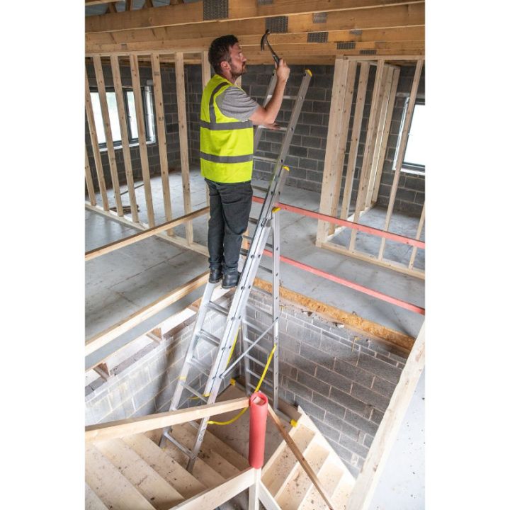 Werner ExtensionPLUS X4 Aluminium Combination Ladder Werner ExtensionPLUS X4 Aluminium Combination Ladder