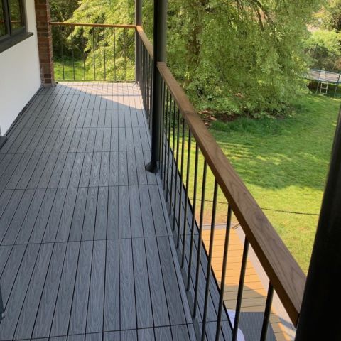 Castlewood - Ultraguard Quick Deck Composite Tiles