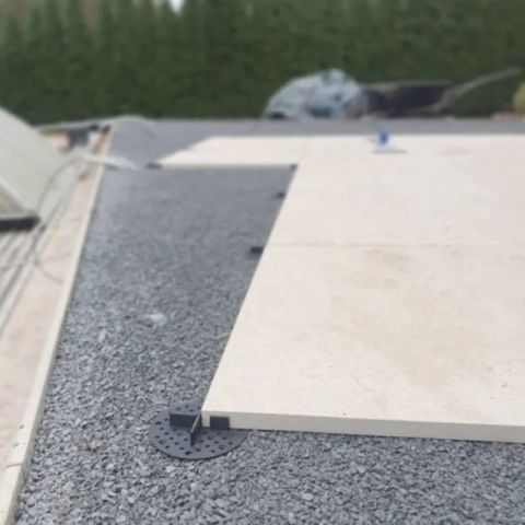 DD Standard Series - Adjustable Pedestal 2mm Paving Support Pad