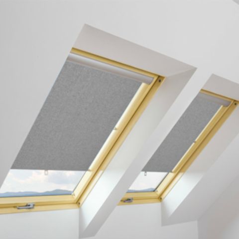 Fakro - ARS Standard Manual Roller Blind Fakro - ARS Standard Manual Roller Blind