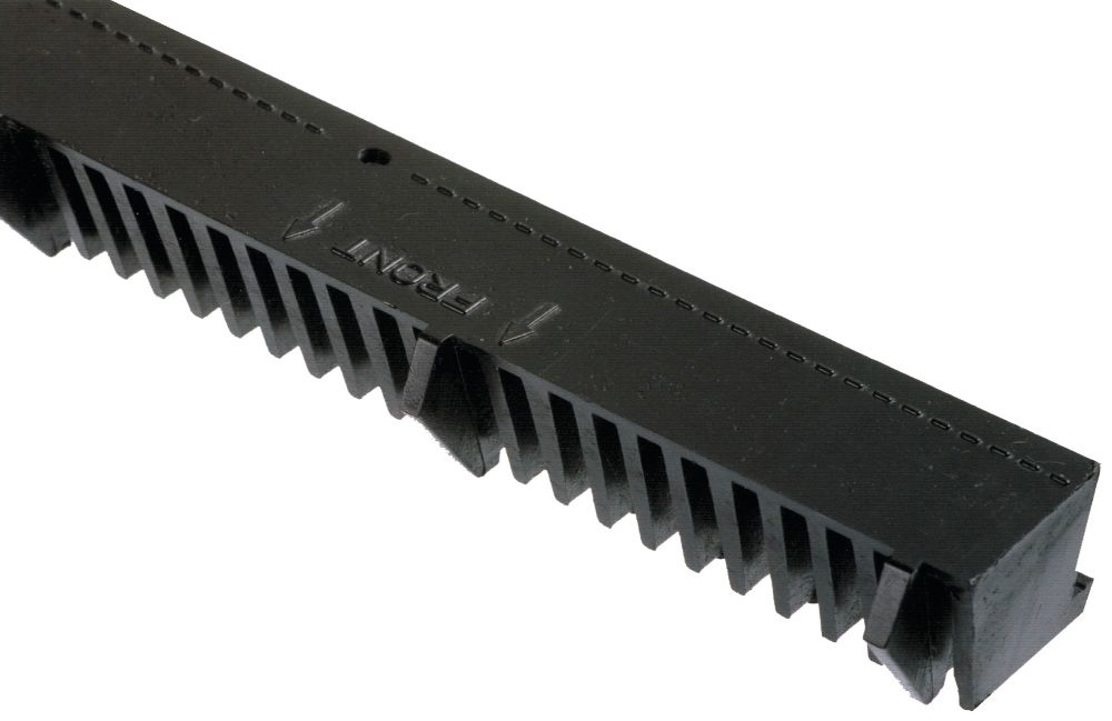 Corovent - 1m Heavy Duty Overfascia Vent with 10mm Air Gap
