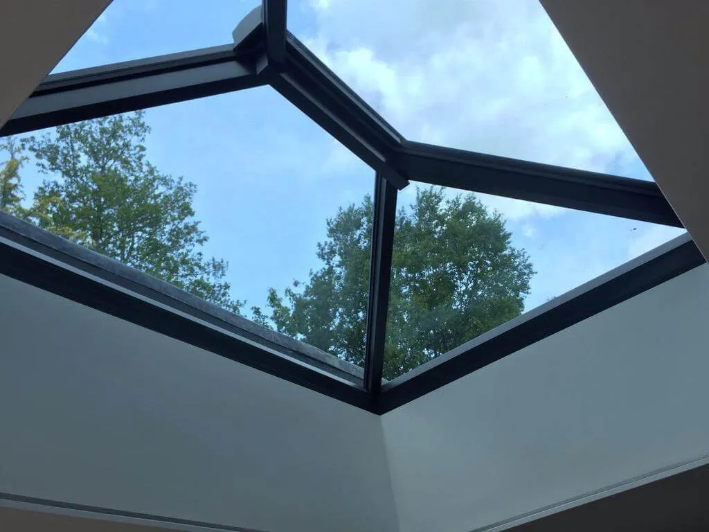 Atlas Contemporary Roof Lantern