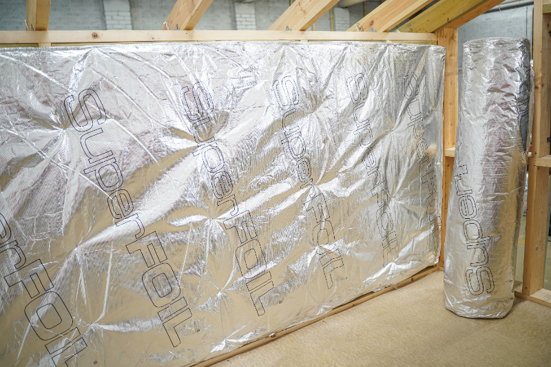 SuperFOIL SF60 Ultimate Multi-foil Insulation - 100mm x 1500mm x 8m