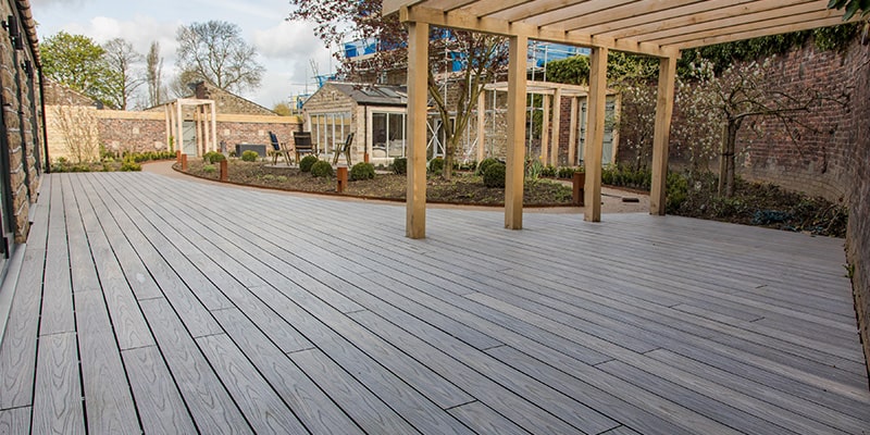 Composite Decking: Hollow vs. Solid