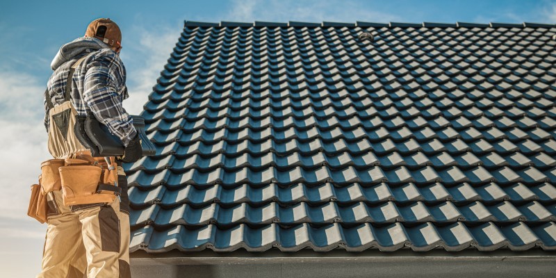 What Types of Roof Tiles Are There?