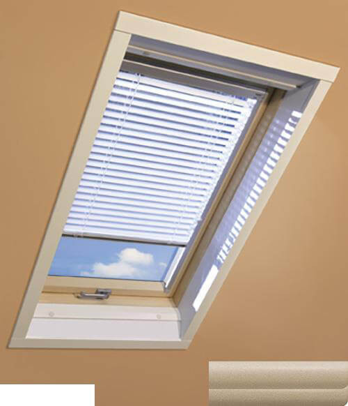 Fakro - AJP II 168 - Standard Manual Venetian Blind - Sepia Brown Fakro - AJP II 168 - Standard Manual Venetian Blind - Sepia Brown