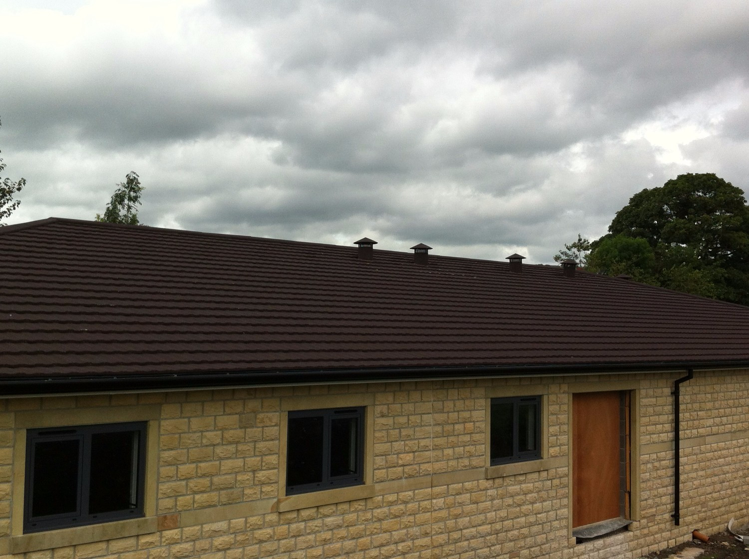 Lightweight Metal Roof Tiles used on new houses Lightweight Metal Roof Tiles used on new houses