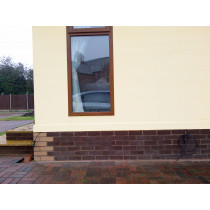 Britmet - Masonry Coat - Wood & Masonry Paint - Off White (1 Litre)
