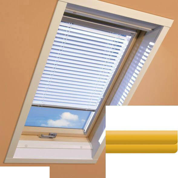 Fakro - AJP II 152 - Standard Manual Venetian Blind - Orange Fakro - AJP II 152 - Standard Manual Venetian Blind - Orange