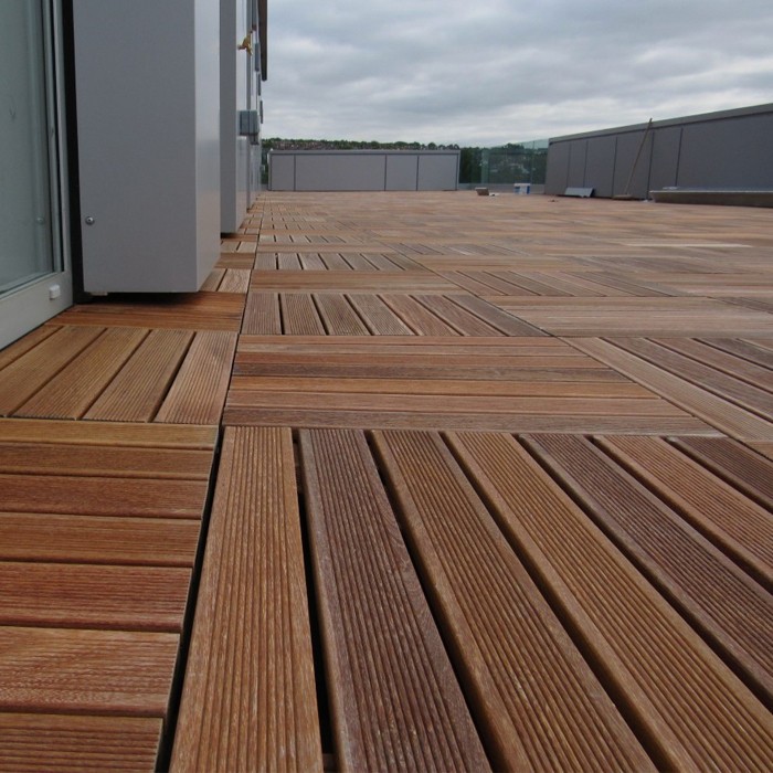 Wallbarn - Ipe Hardwood Timber Decking Tiles - 500mm x 500mm x 30mm