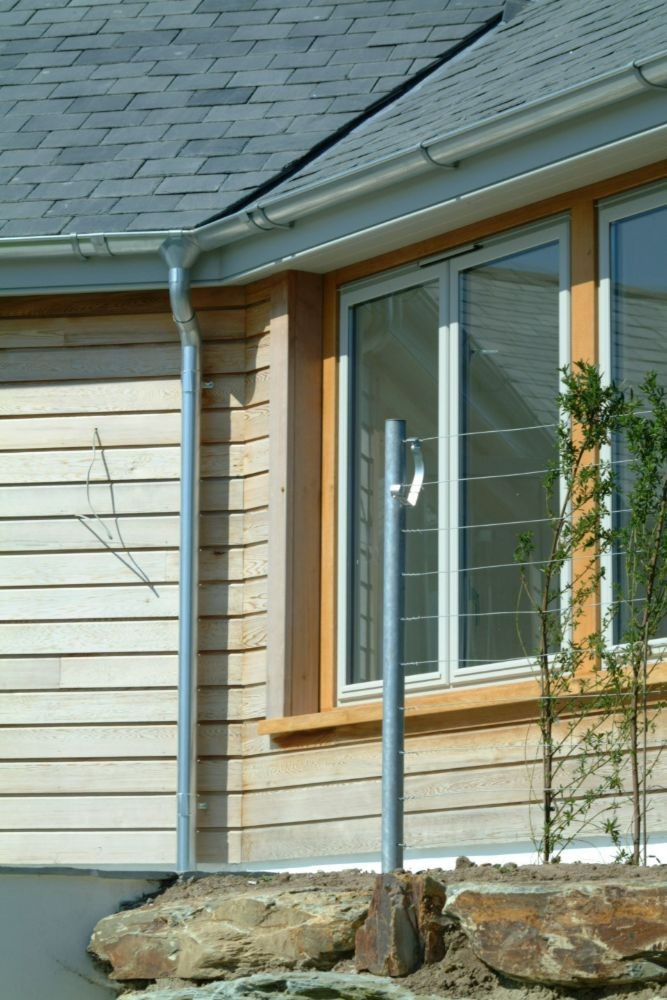 Lindab Magestic Galvanised Guttering - External Welded Gutter Angle