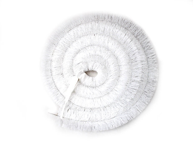Hedgehog Gutter Brush - 100mm - White (4m) Hedgehog Gutter Brush - 100mm - White (4m)