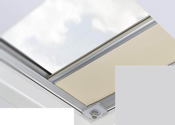 Fakro - ARF/D III N55 - Flat Roof Manual Blackout Blind - Grey Fakro - ARF/D III N55 - Flat Roof Manual Blackout Blind - Grey