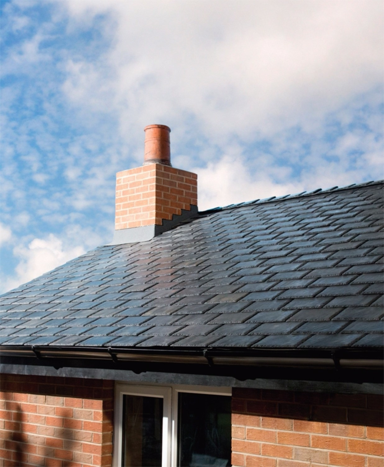IKO Slate - Crown Ridge Tiles in Slate Grey (Pack of 20 - 3m Cover)