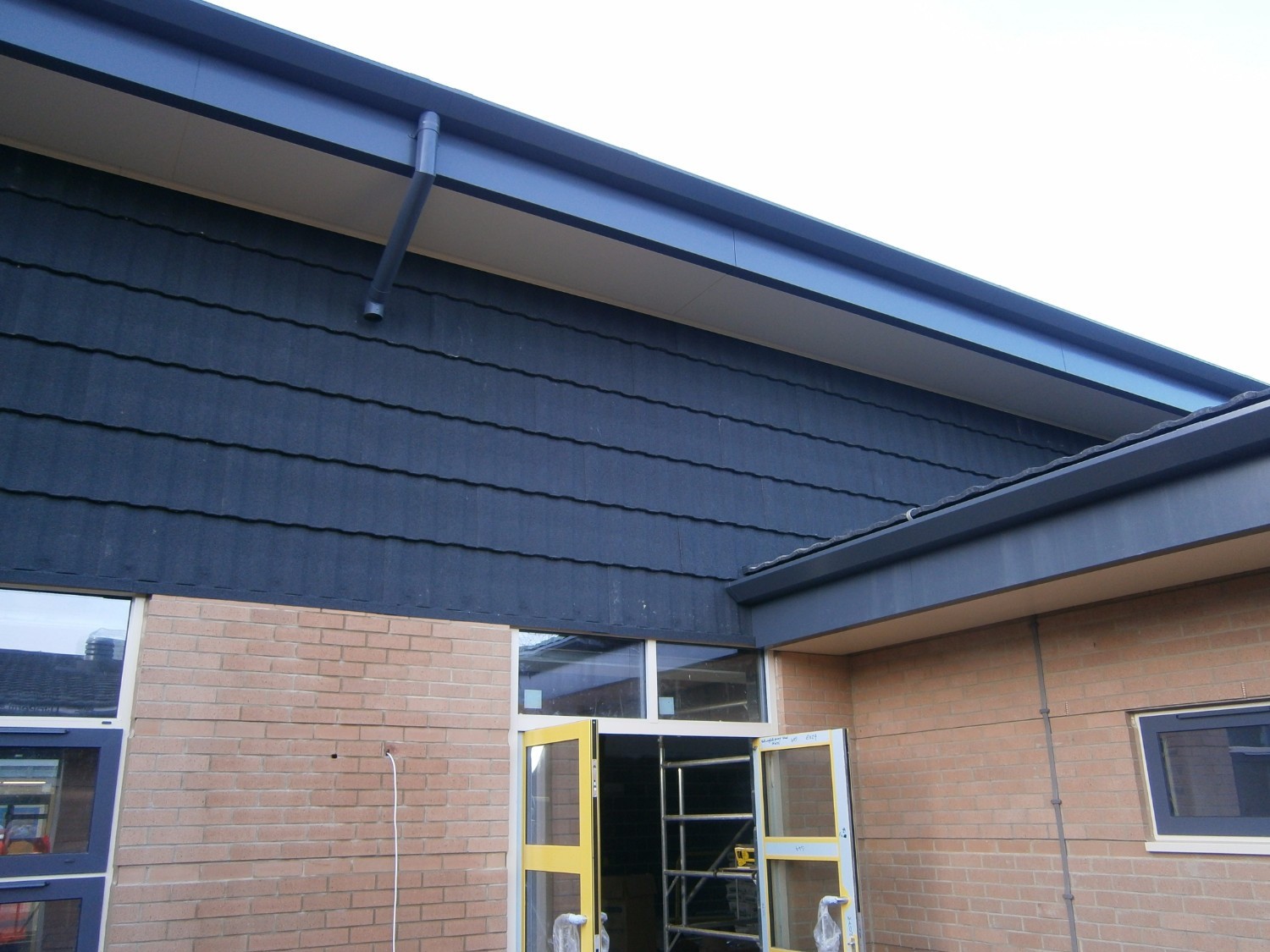 Lightweight Commercial Cladding